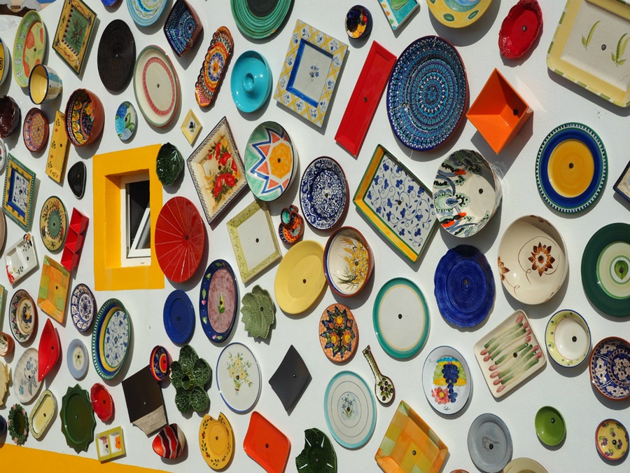 plates art
