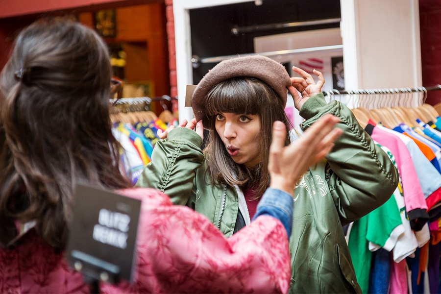 Second-hand-clothes