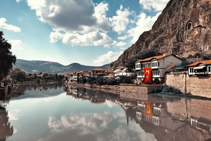 Ottoman Houses & Pontic Tomb