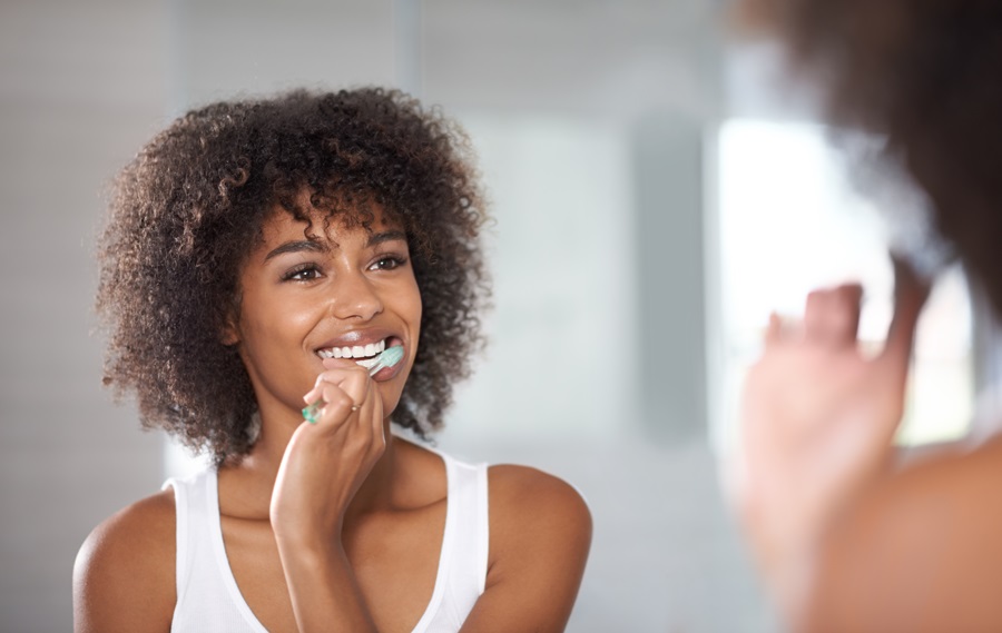 escovação, dente, problemas bucais
