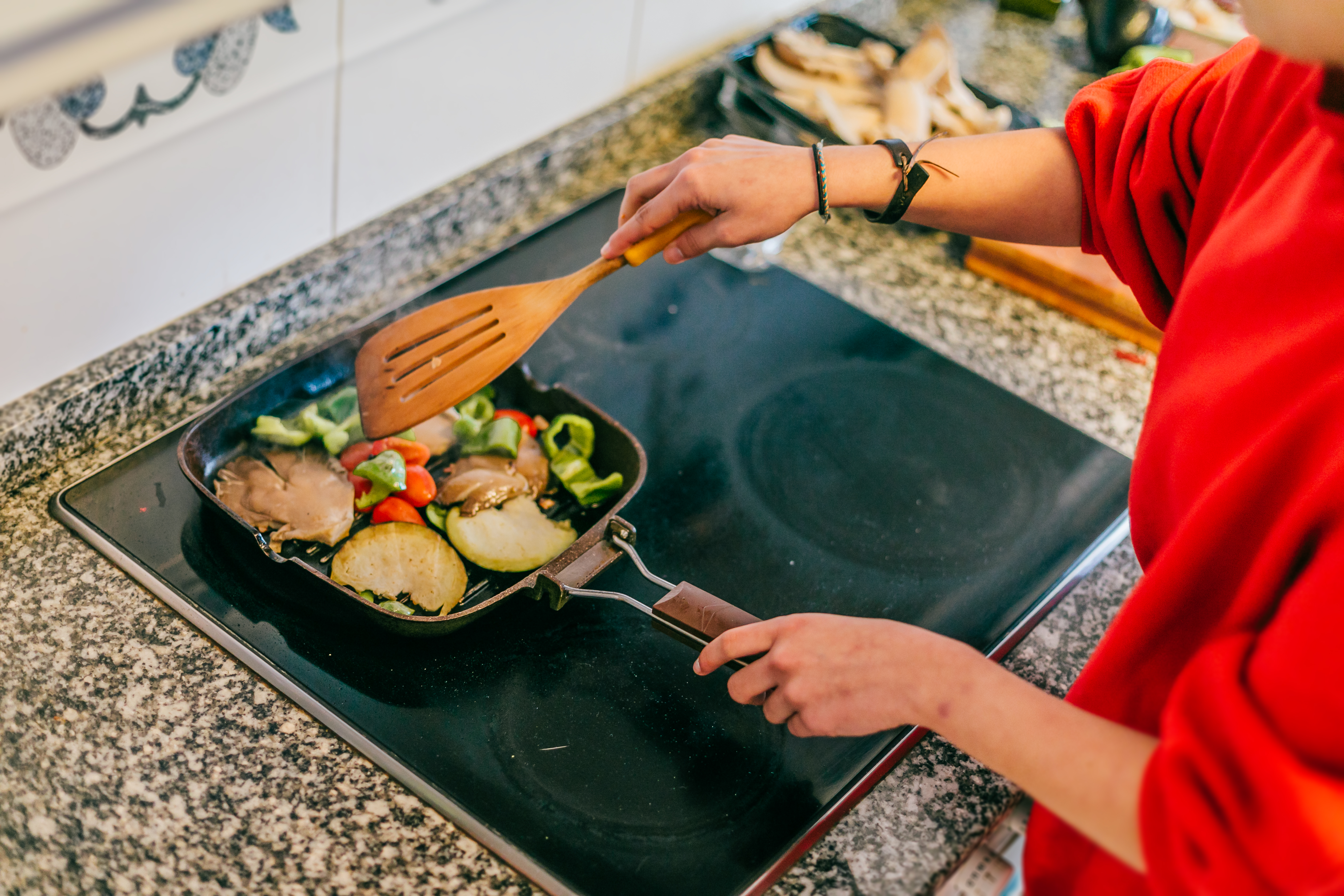 brasileiros economizam