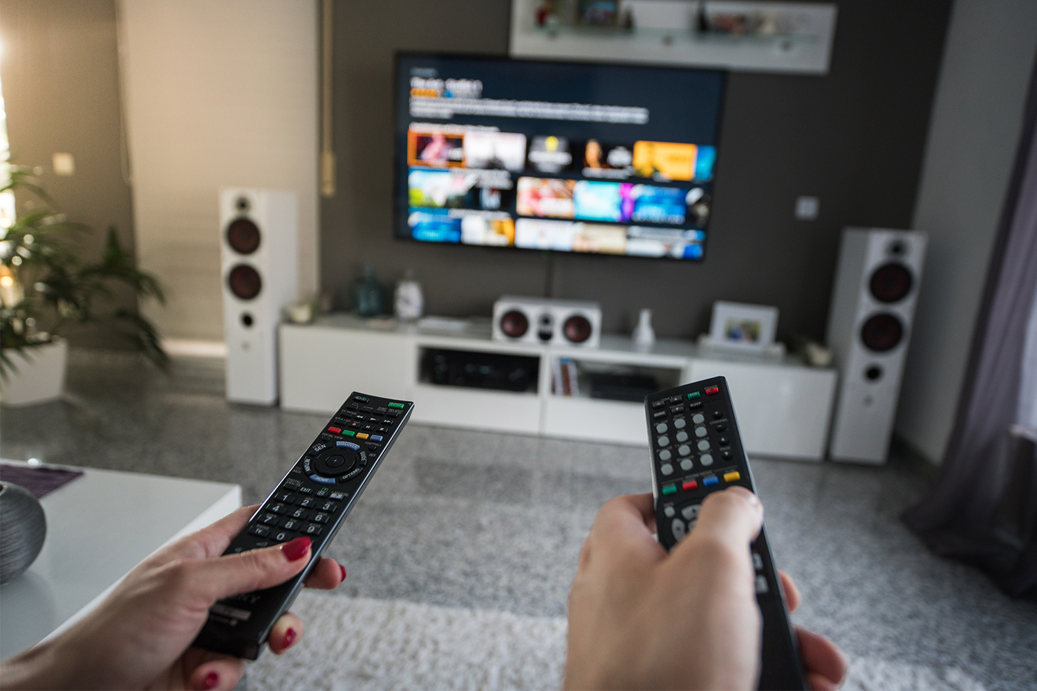 How to get netflix sales and amazon prime on tv
