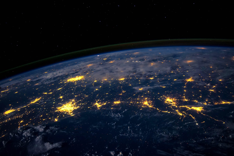 Planeta tierra con luz