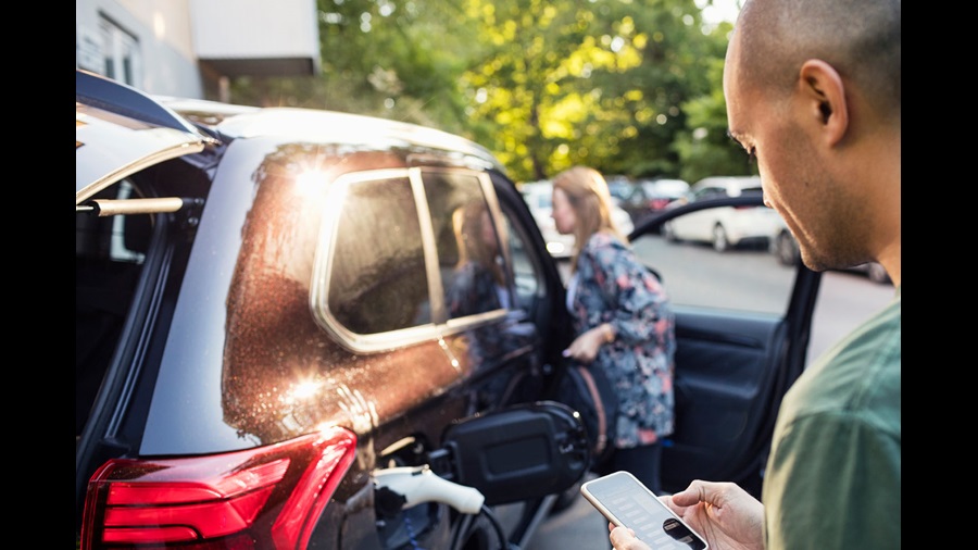 Kantarin tutkimuksessa selviää kuinka tärkeää asiakaspalvelukokemus on kuluttajille uutta autoa ostaessa