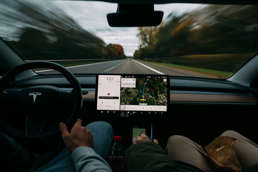 Tesla Header