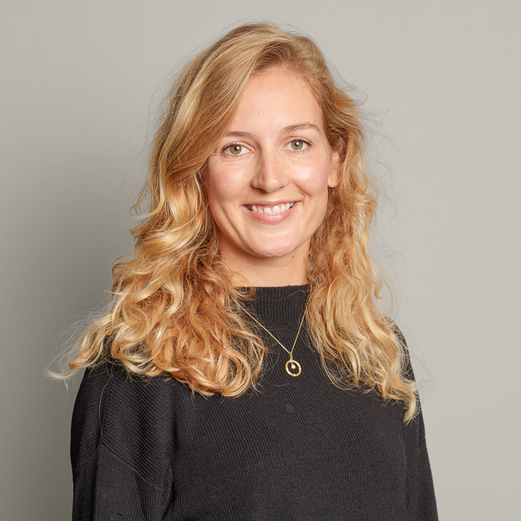 Marjo van den Akker