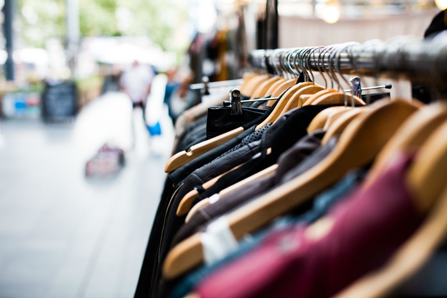 clothes retail