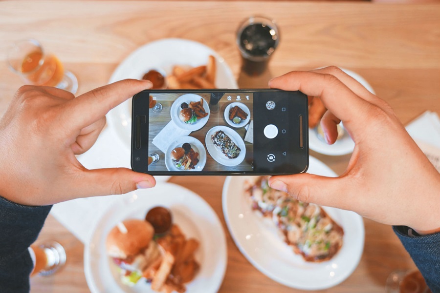 millennials-food photo