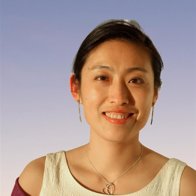 Dr. Jessica Santos