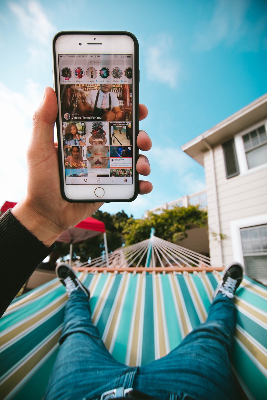 Tracking social media advertising on mobile