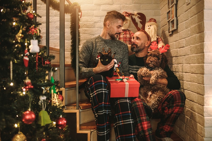 Christmas decorations covid19 retail 2020